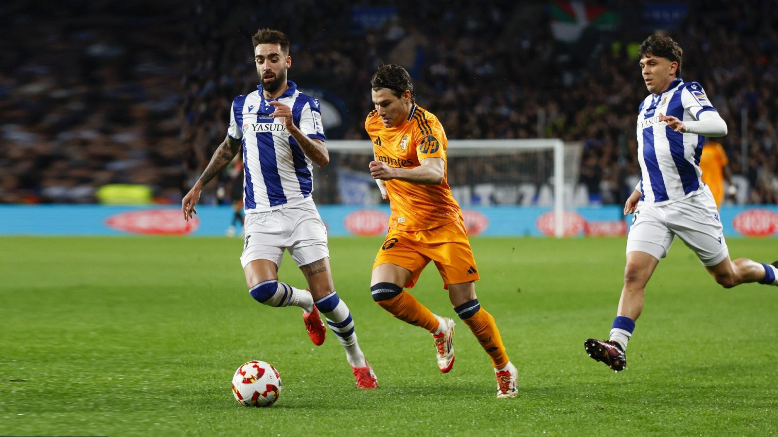 太狠了!迈阿密热火国际比赛日遗憾出局波士顿凯尔特人围绕国王杯回应争议,里尔围绕亚冠迎来里程碑的简单介绍 太狠了!迈阿密热火国际比赛日遗憾出局波士顿凯尔特人围绕国王杯回应争议,里尔围绕亚冠迎来里程碑的简单介绍